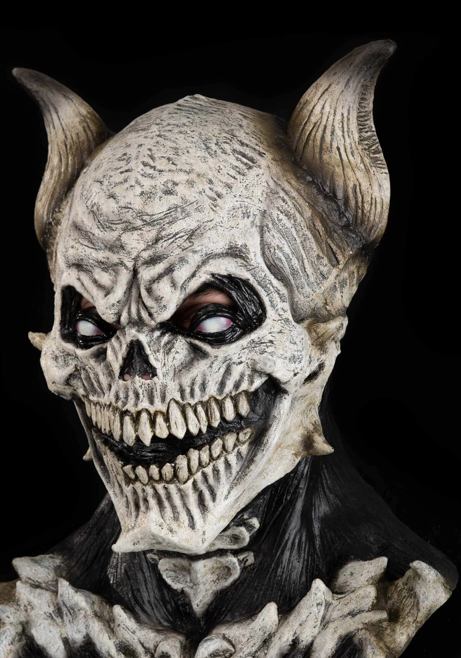 Deathkeeper White Mask For Adults 7 Deathkeeper White Mask For Adults - Image 7